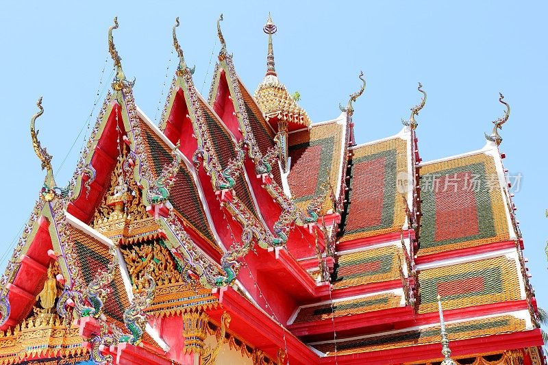 位于Thaïland的Bouddist寺庙的屋顶