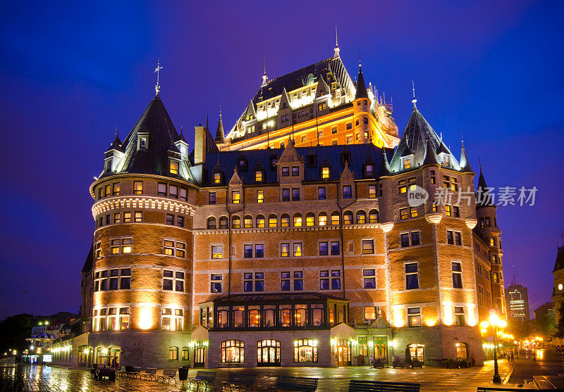 魁北克市的芳堤纳克城堡酒店