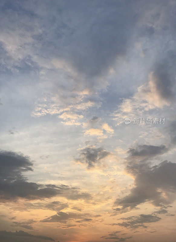 黎明天空和Cloudscape