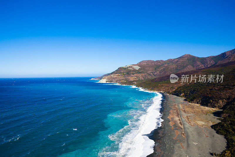 科西嘉岛的野生海滩