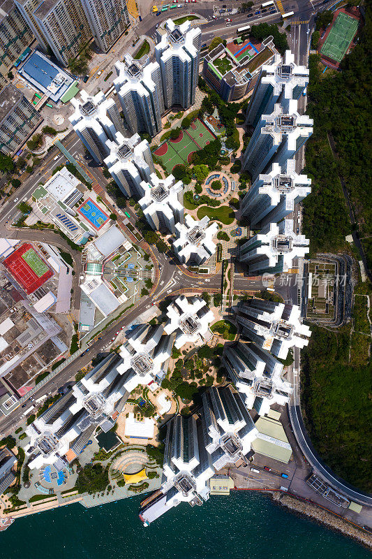 鸟瞰香港仔及鸭脷洲的住宅小区