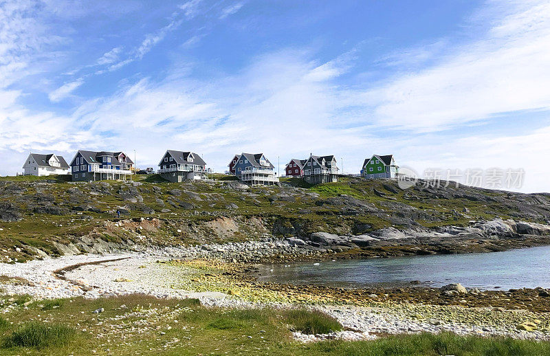 努克的住宅俯瞰风景如画的萨那湾，努克，格陵兰