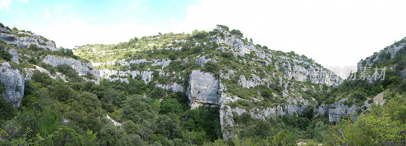 Luberon:靠近Gordes的Veroncle峡谷