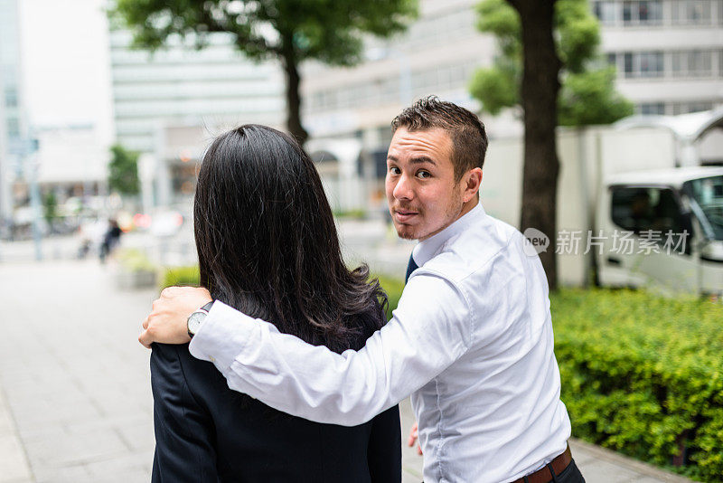 大阪街头的日本商人