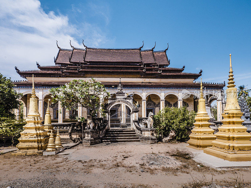 柬埔寨暹粒寺宝塔