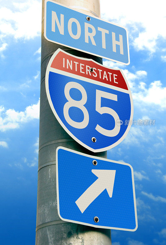 85号州际公路箭头标志