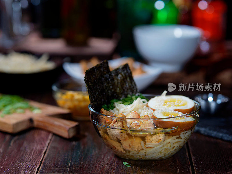 鸡肉拉面