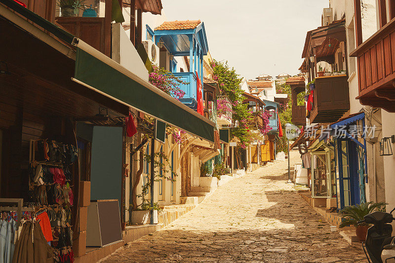 安塔利亚Kaş区多彩的街道