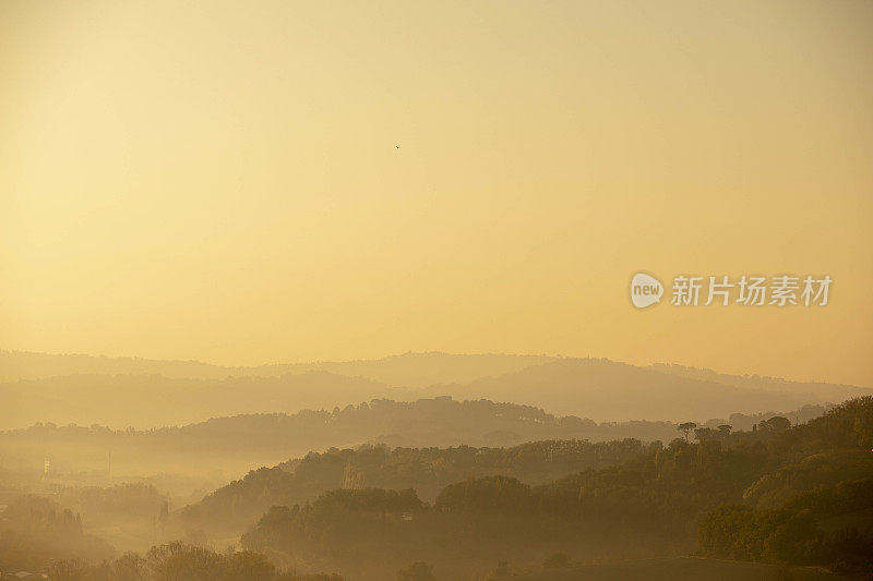 意大利马尔凯山的风景