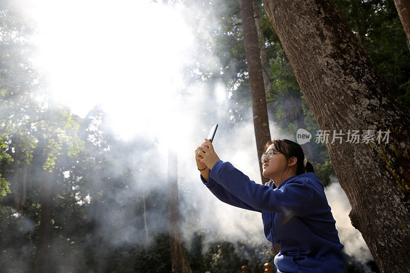 在自然保护区放松