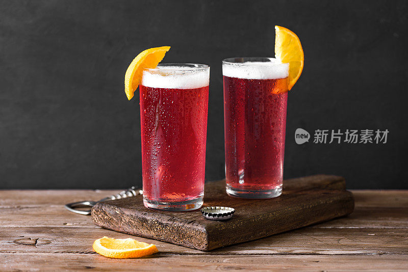 柚子或樱桃啤酒