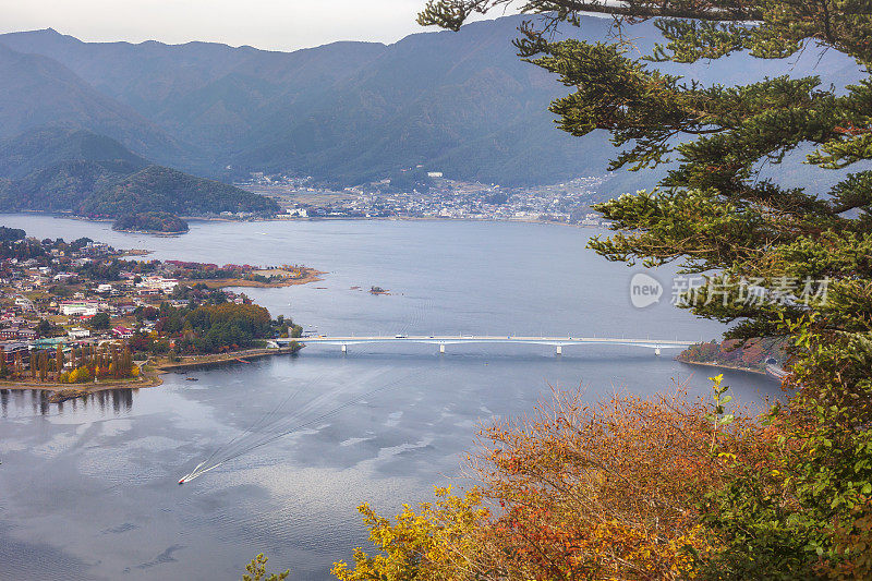 日本富士山和川口湖的美丽风景