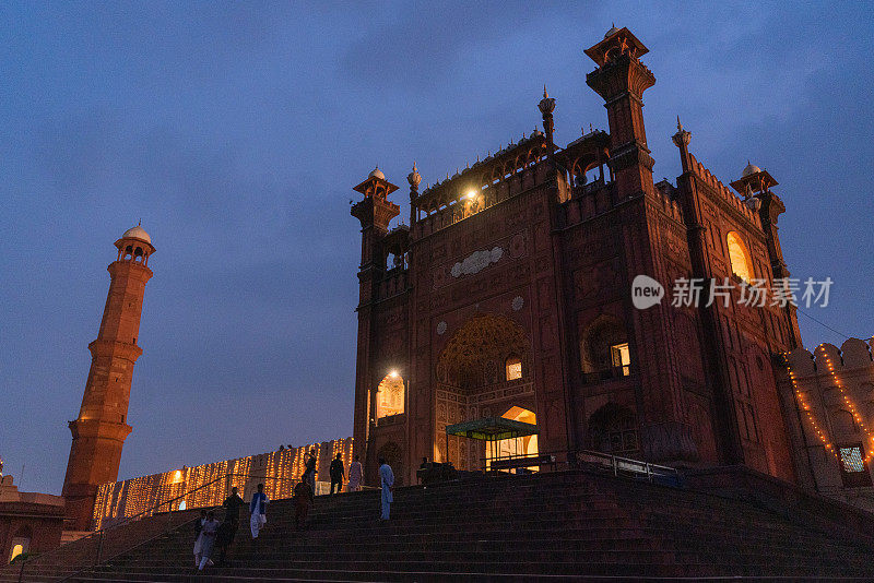 拉合尔清真寺的夜晚