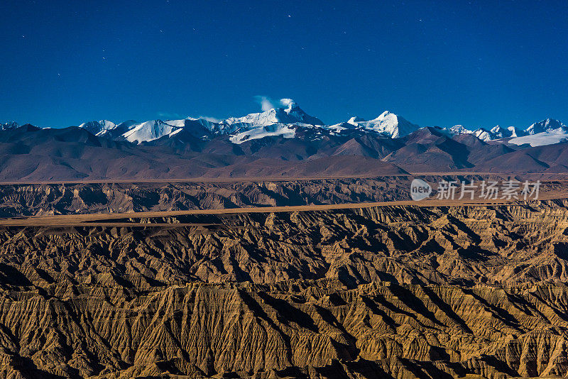 西藏阿里札达土林