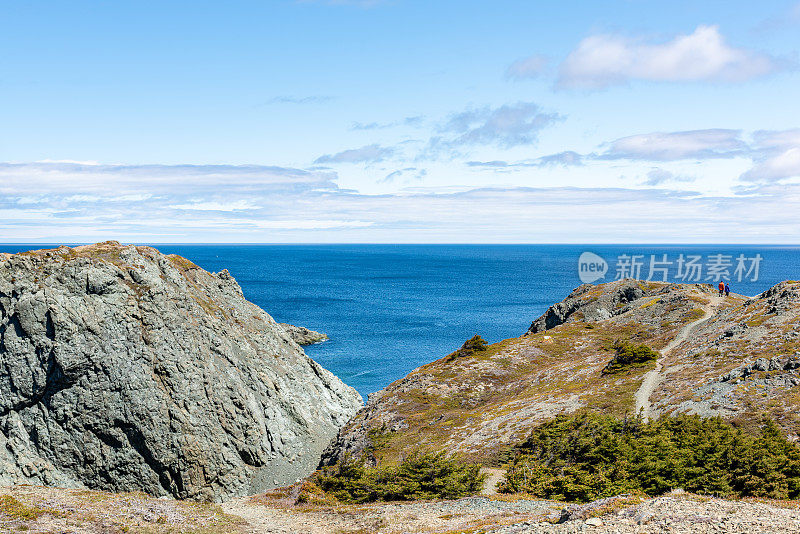 低头，保姆洞和睡眠湾小径，乌鸦头，Twillingate，加拿大