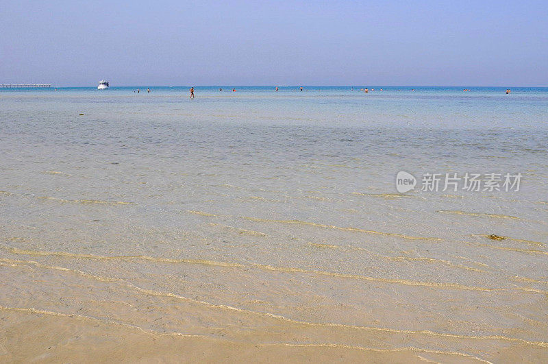 伊朗波斯湾基什岛美丽的海滩风景