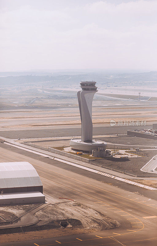 指挥天空:伊斯坦布尔新机场空中交通管制塔鸟瞰图