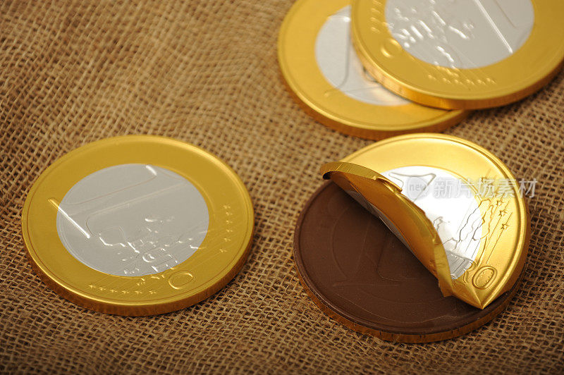 巧克力的欧元硬币