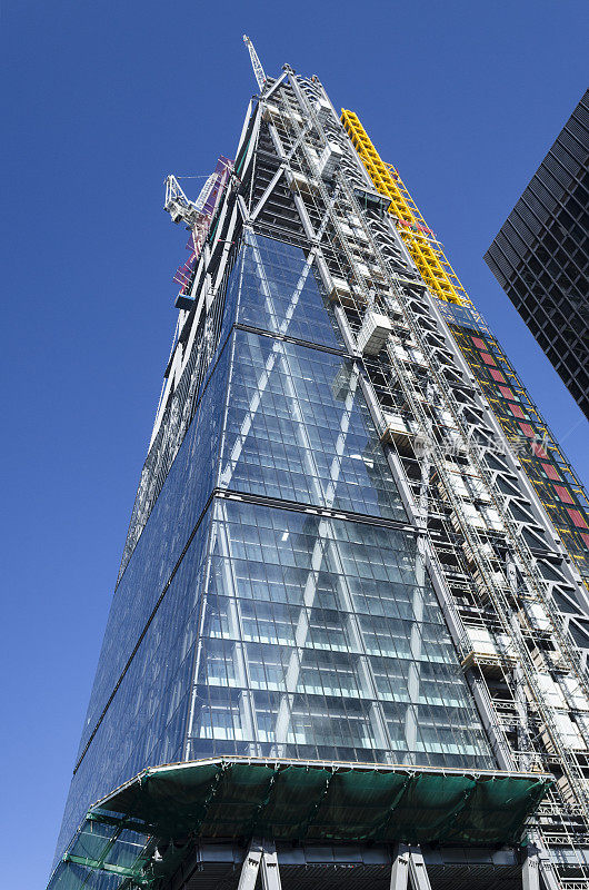 伦敦市中心在建的摩天大楼