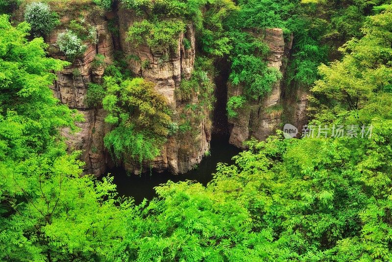 南太行山大峡谷07