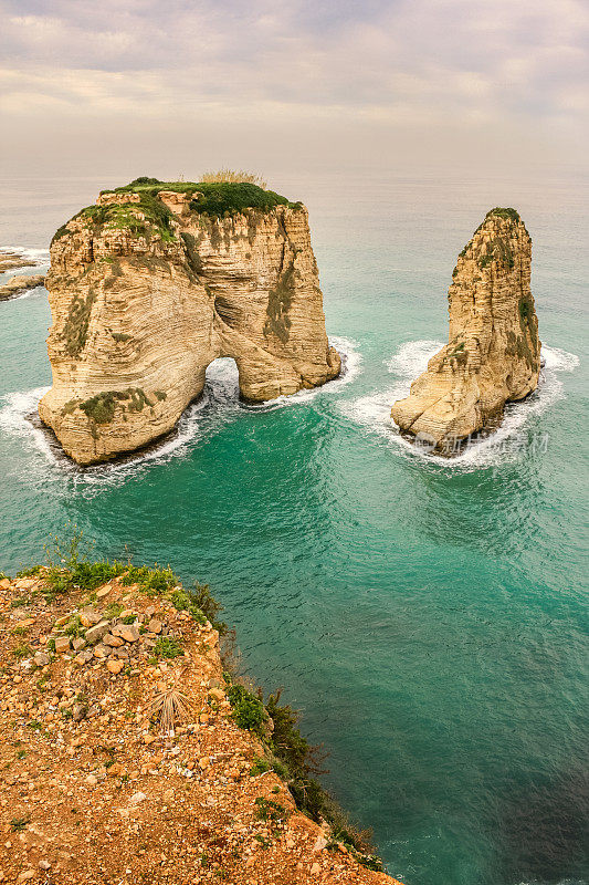 黎巴嫩贝鲁特的鸽子岩海景