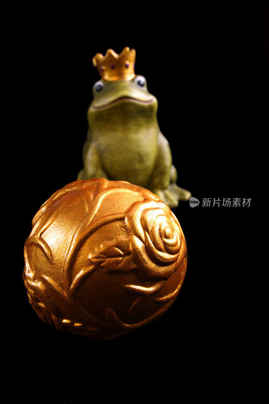 金球和青蛙王子