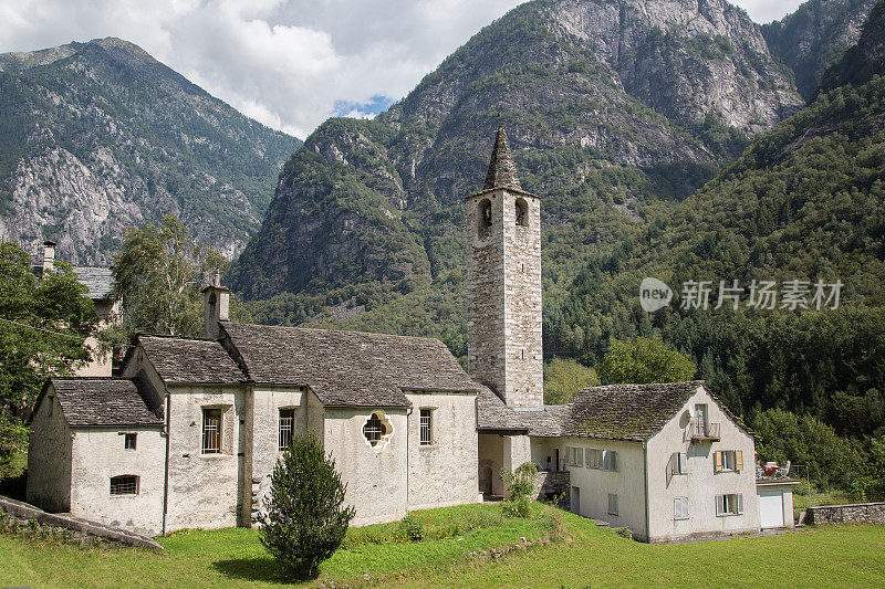 瑞士山教堂