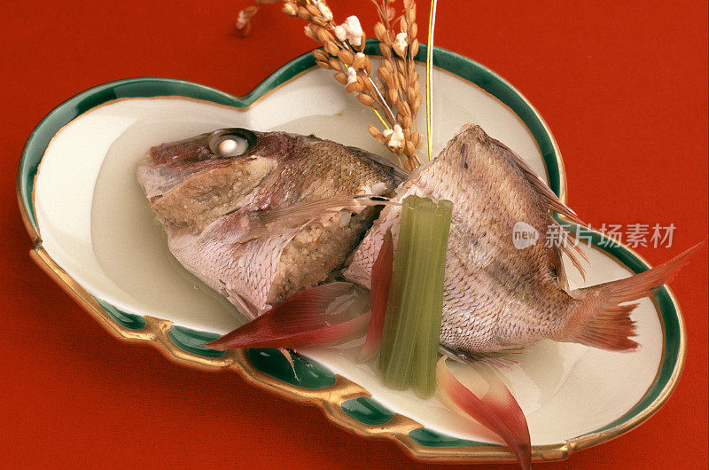 唐代蒸红鲷鱼