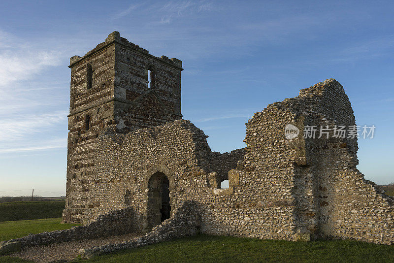 12世纪的教堂和土方工程，英国
