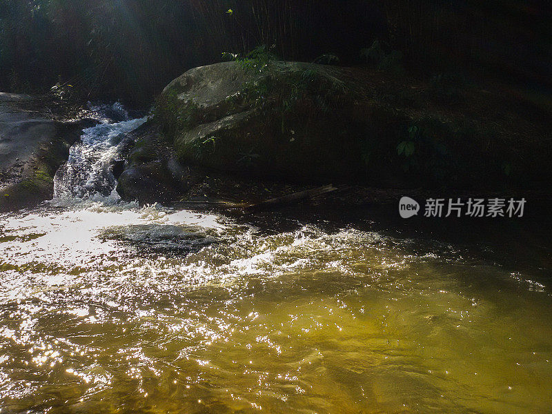 萨那-马卡-里约热内卢里约热内卢的传讯