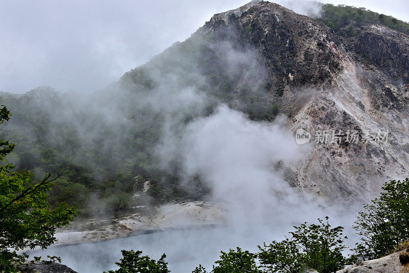 Oyunuma池塘，Noboribetsu，北海道