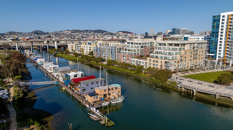 米逊溪船屋社区