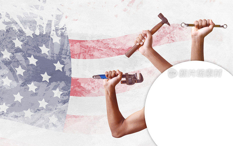 Grunge纹理明亮的水平Grunge白色涂鸦褪色背景与三个手拿锤子，扳手或扳手工作工具适合美国劳动节海报和美国国旗设计涂鸦