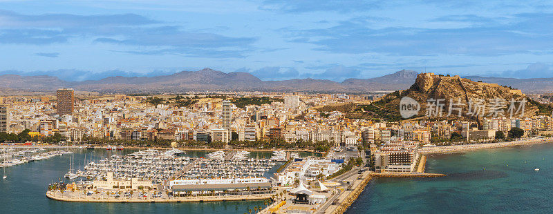 西班牙科斯塔布兰卡的阿利坎特市和海港鸟瞰图