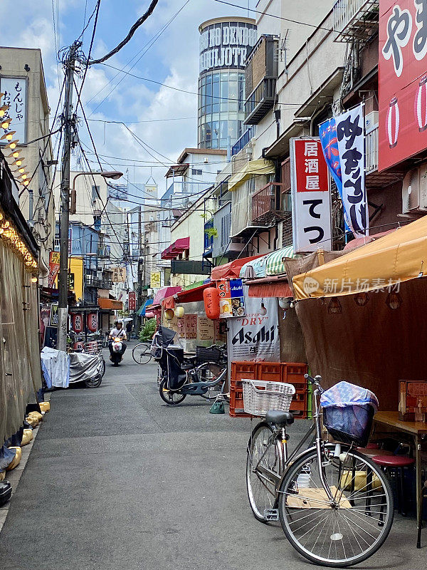 日本-东京-浅草区-老城区的小街