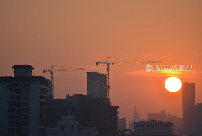 城市在建设中