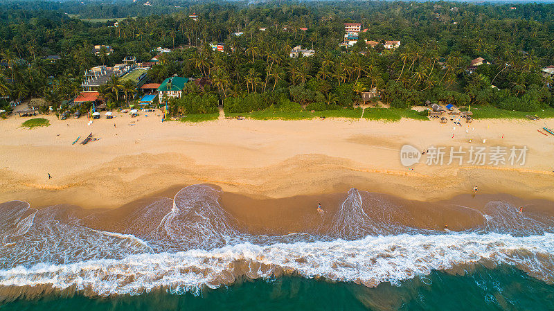 天线。弥留的海滩。斯里兰卡。