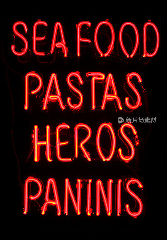 霓虹灯招牌海鲜意大利面海鲜帕尼尼