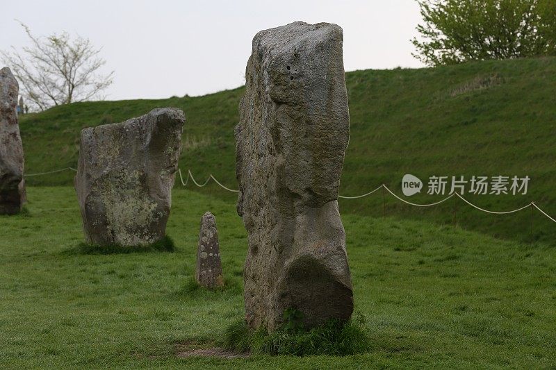 英格兰威尔特郡埃夫伯里古石阵和巨石圈