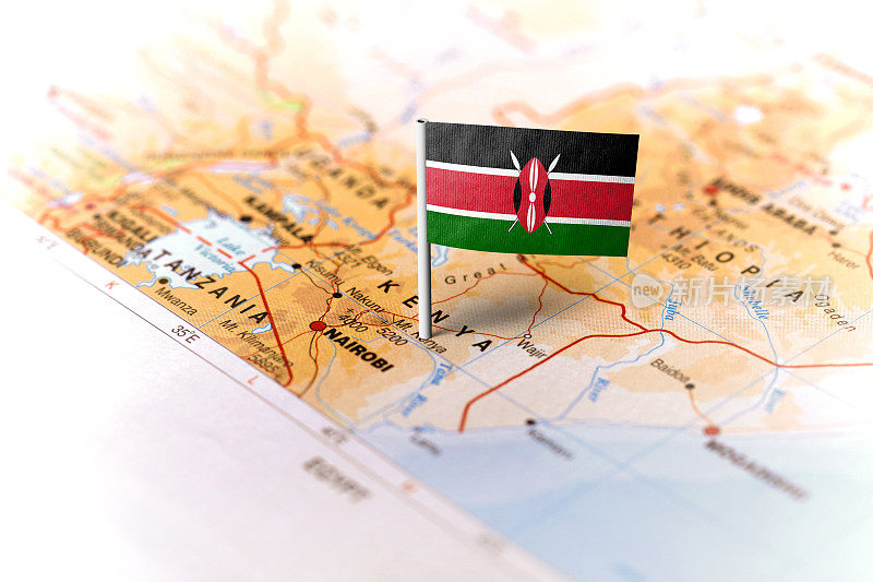 肯尼亚在地图上插了一面旗子