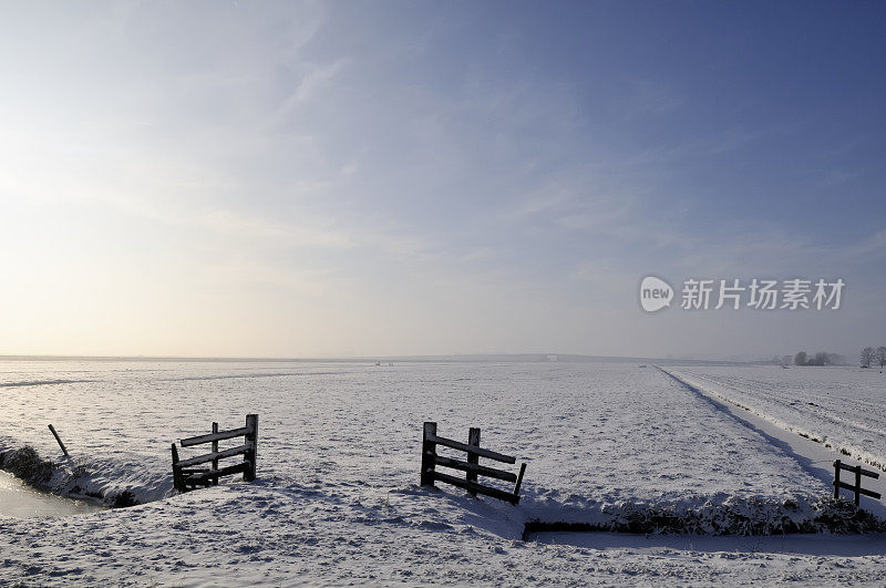 下雪的冬天的风景