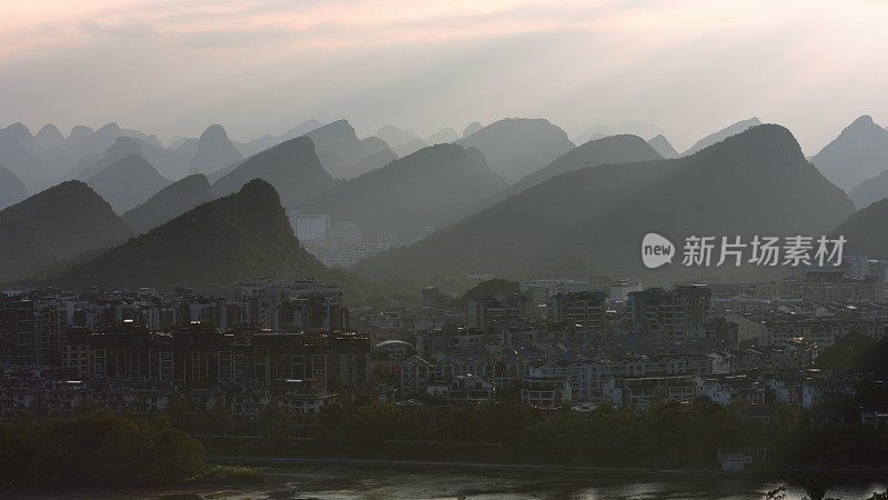 夕阳西下喀斯特城市03