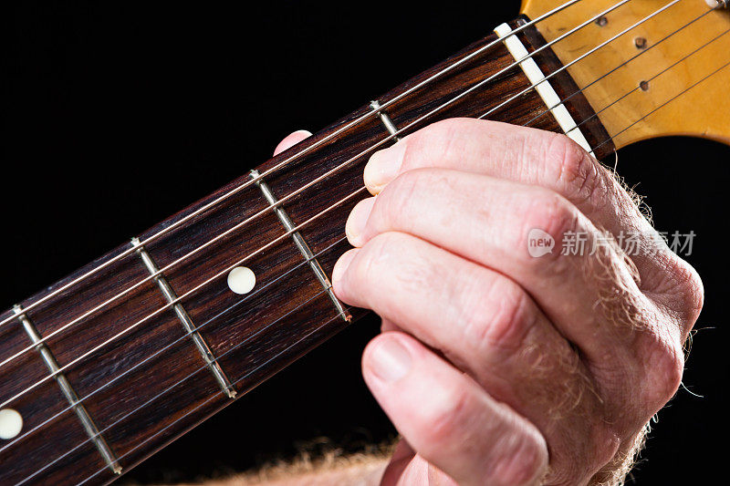 吉他教程:电吉他大和弦演示