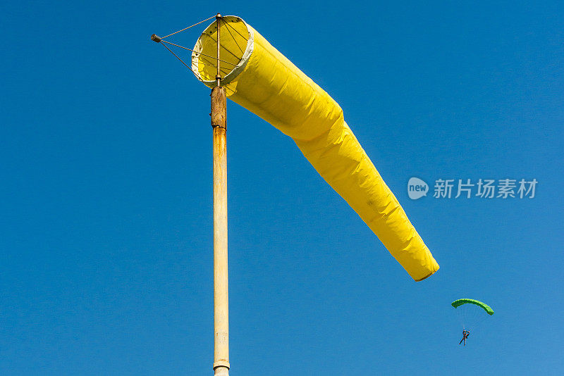 风向标和天空潜水员