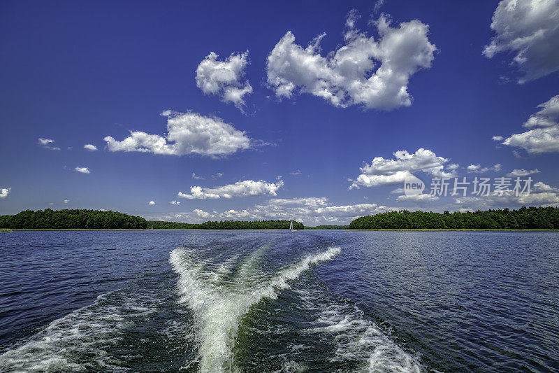 湖景景观(HDRi)