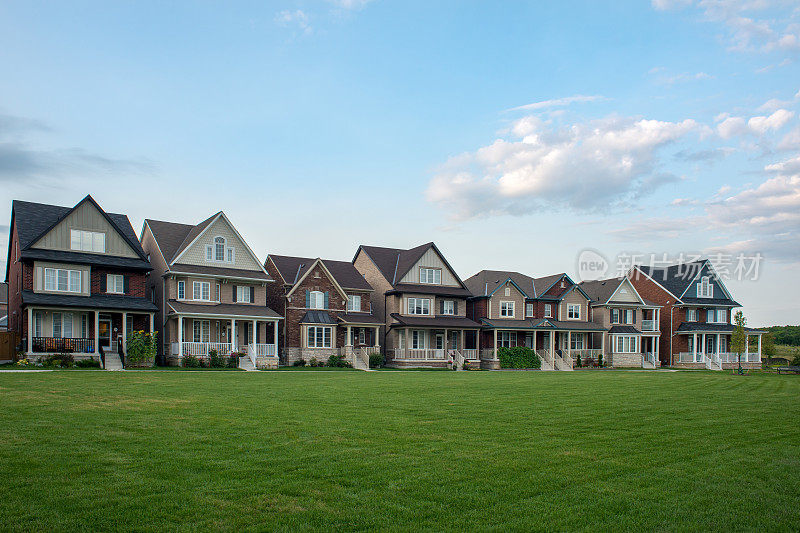 在GTA(大多伦多地区)，加拿大的新单一家庭住宅