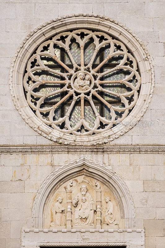 穆贾，圣玛丽亚阿松塔大教堂（意大利弗留利-威尼斯朱利亚）