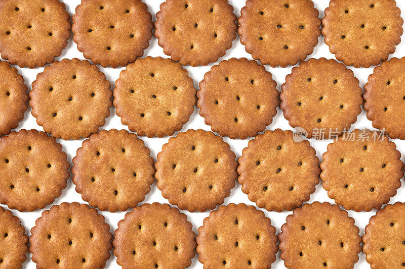 一组棕色饼干的特写镜头近垂直角度
