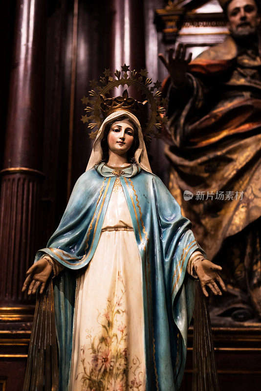 圣母玛利亚在塞维利亚的圣尼古拉斯德巴里教堂