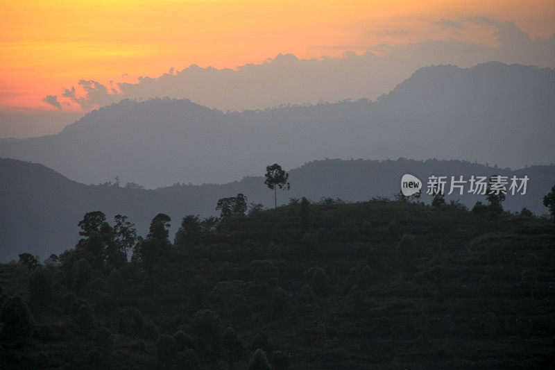 亚齐，seulawah山之间的日出景象